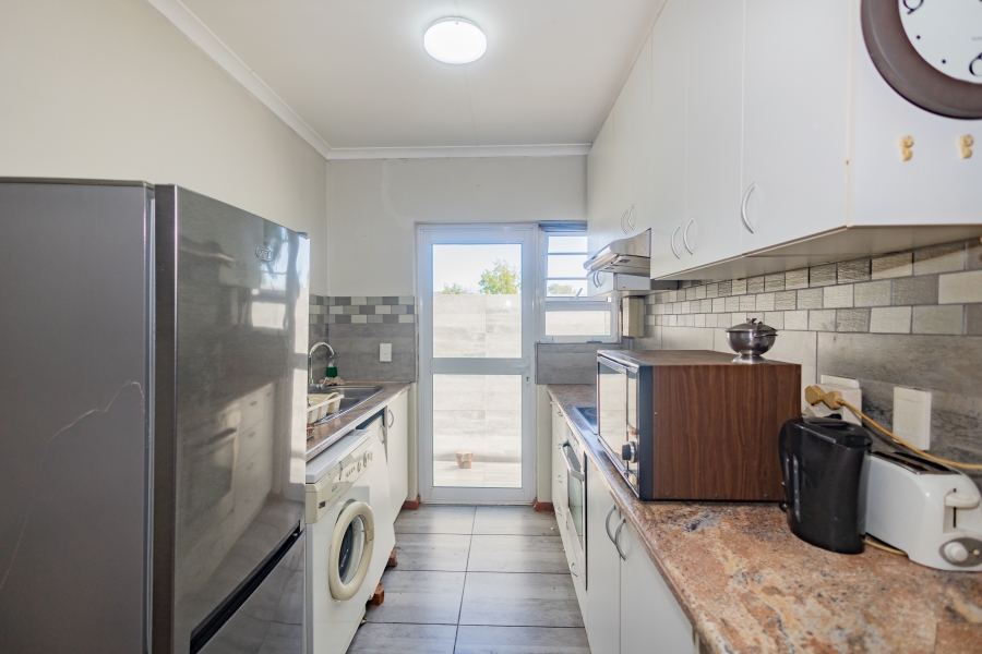 2 Bedroom Property for Sale in Goedemoed Western Cape